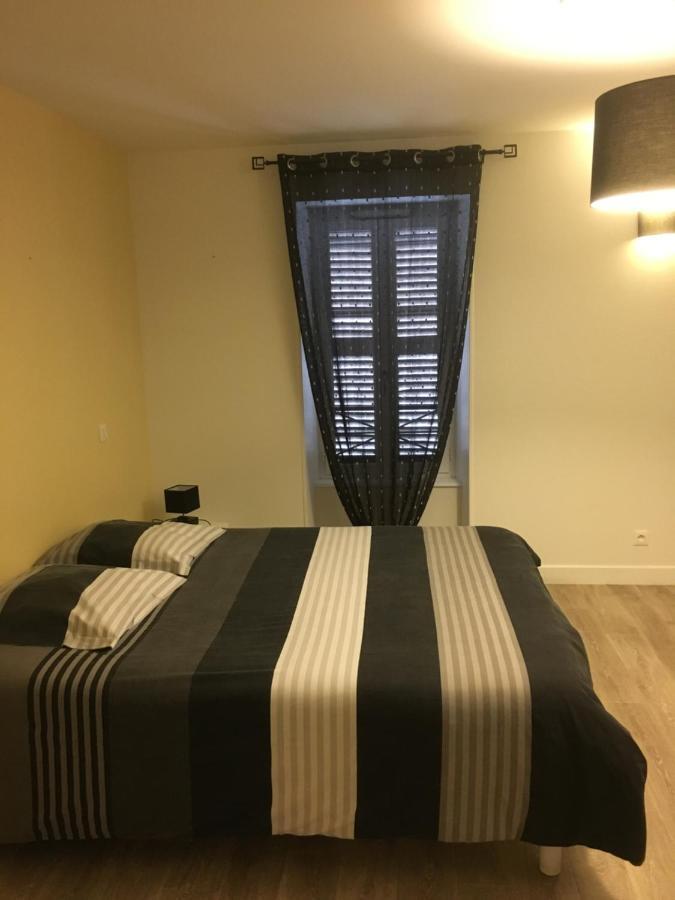 Chambres D'Hote Les Bredins Saint-Menoux Exteriör bild